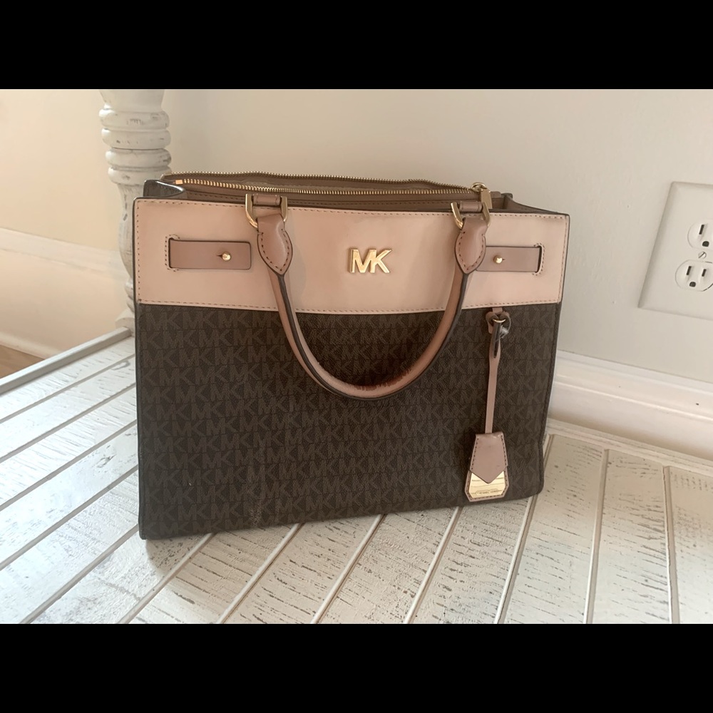 Micheal  korse purse